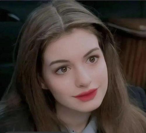 安妮的脸,面容如画，魅力无限